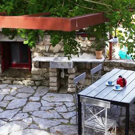 Kalivaki Stone Dom wakacyjny Agia Efimia